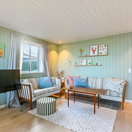 With Sea View Near Feriehus