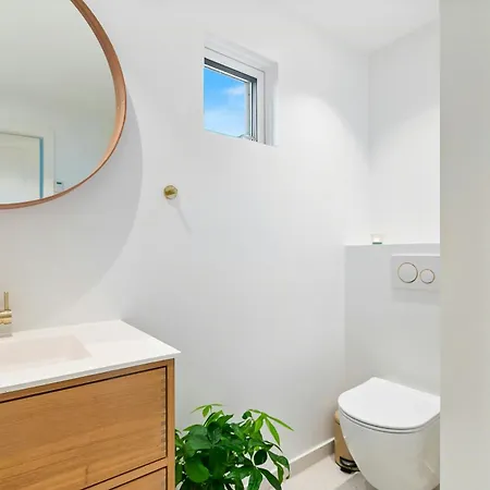 With Sea View Near Feriehus