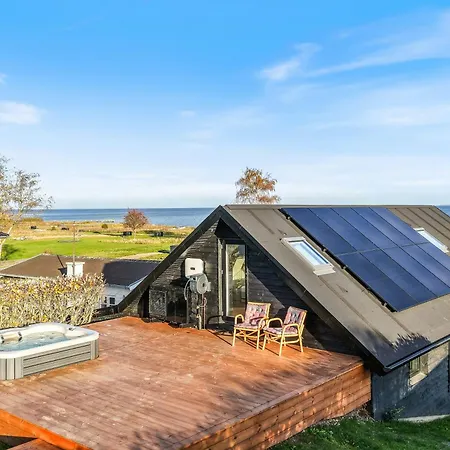 With Sea View Near Feriehus